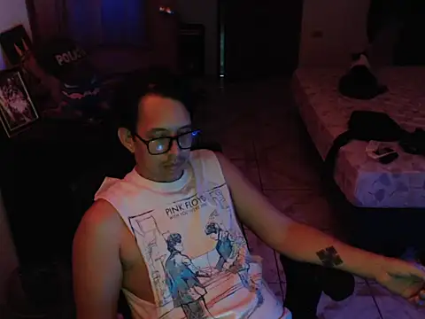 Pit xxz online show from 09/19/25, 04:03