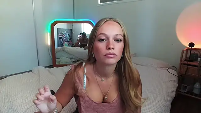 Snapshot of lexifeverr chatting on 01/21/25, 11:34 lexifeverr online show from 01/21/25, 11:34