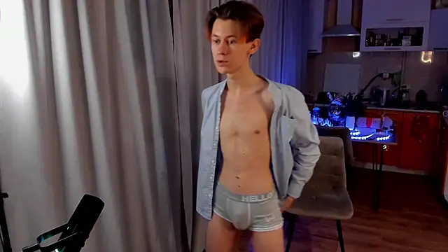 Snapshot of AndrewwCarter2 chatting on 02/27/25, 07:15 AndrewwCarter2 online show from 02/27/25, 07:15