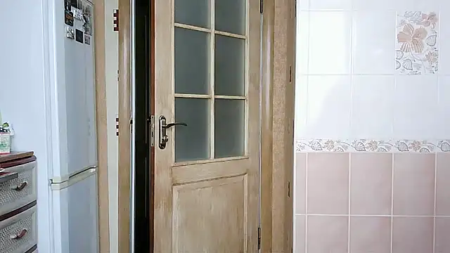 Ettie Tonia online show from 02/15/25, 10:33