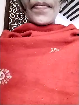 Snapshot of Cute-Ridhima chatting on 01/06/25, 05:30 Cute-Ridhima online show from 01/06/25, 05:30