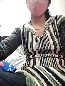 Snapshot of Cute-Ridhima chatting on 01/08/25, 05:05 Cute-Ridhima online show from 01/08/25, 05:05