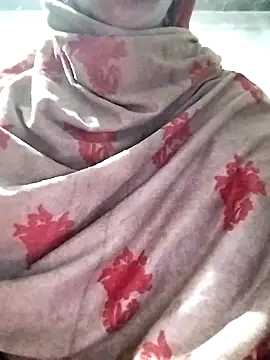 Snapshot of Cute-Ridhima chatting on 01/21/25, 01:54 Cute-Ridhima online show from 01/21/25, 01:54