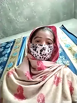 Snapshot of Cute-Ridhima chatting on 01/25/25, 06:34 Cute-Ridhima online show from 01/25/25, 06:34