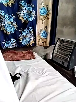 Snapshot of Cute-Ridhima chatting on 03/10/25, 06:16 Cute-Ridhima online show from 03/10/25, 06:16