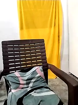 Snapshot of Cute-Ridhima chatting on 09/20/25, 06:36 Cute-Ridhima online show from 09/20/25, 06:36