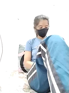 Snapshot of Cute-Ridhima chatting on 11/01/25, 04:03 Cute-Ridhima online show from 11/01/25, 04:03