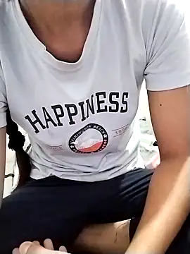 Snapshot of Cute-Ridhima chatting on 11/22/25, 03:38 Cute-Ridhima online show from 11/22/25, 03:38