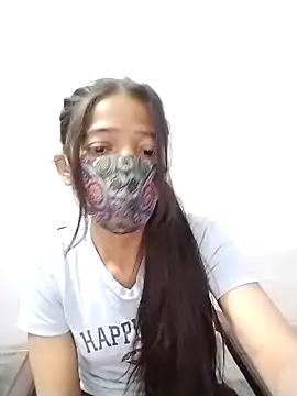 Snapshot of Cute-Ridhima chatting on 04/27/26, 03:59 Cute-Ridhima online show from 04/27/26, 03:59