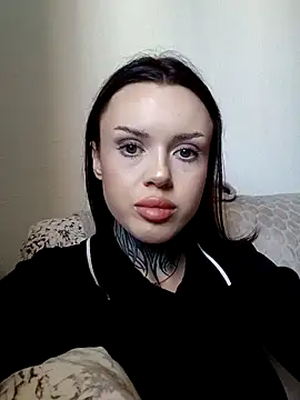 Snapshot of KeithTown chatting on 09/11/25, 08:58 KeithTown online show from 09/11/25, 08:58