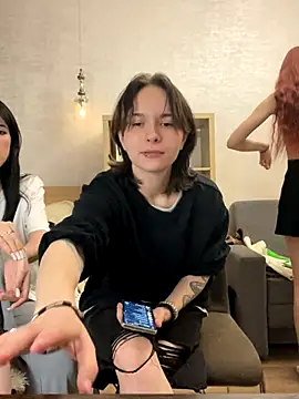 Snapshot of KeithTown chatting on 09/26/25, 06:12 KeithTown online show from 09/26/25, 06:12