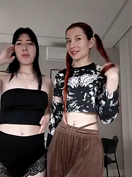 Snapshot of KeithTown chatting on 11/08/25, 05:34 KeithTown online show from 11/08/25, 05:34