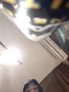 Snapshot of KeithTown chatting on 11/27/25, 06:10 KeithTown online show from 11/27/25, 06:10