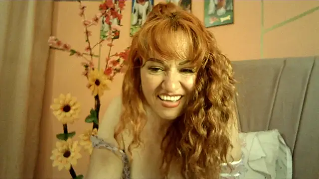 Snapshot of taylor198115 chatting on 06/25/26, 05:12 taylor198115 online show from 06/25/26, 05:12
