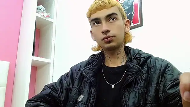 ttimy x boy online show from 02/05/26, 07:18