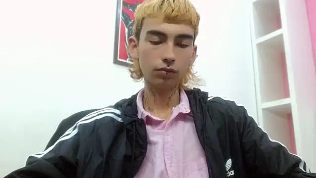 ttimy x boy online show from 02/26/26, 03:22