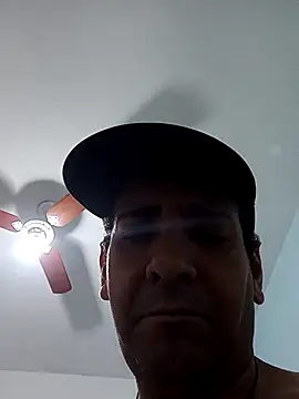 Snapshot of Gostozim7 chatting on 12/12/24, 12:16 Gostozim7 online show from 12/12/24, 12:16