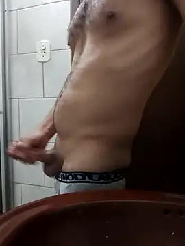 Snapshot of Gostozim7 chatting on 01/24/25, 03:32 Gostozim7 online show from 01/24/25, 03:32