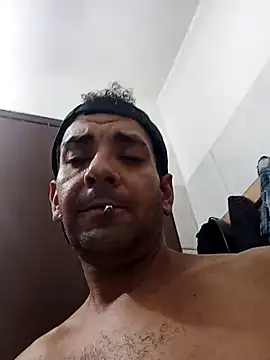 Snapshot of Gostozim7 chatting on 03/18/25, 01:00 Gostozim7 online show from 03/18/25, 01:00