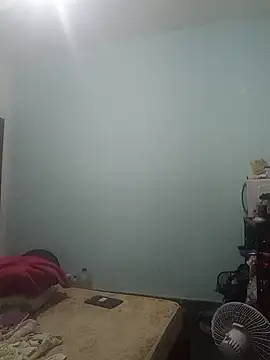 Snapshot of Gostozim7 chatting on 04/05/26, 11:57 Gostozim7 online show from 04/05/26, 11:57