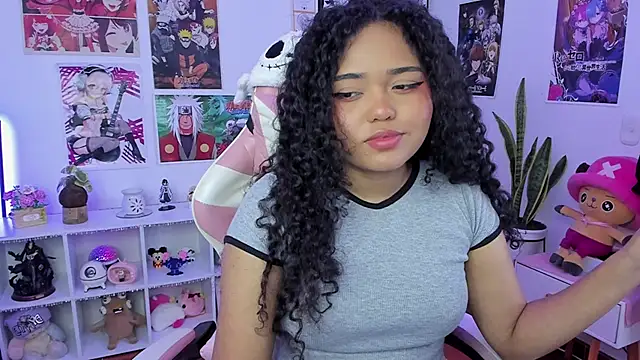 Snapshot of anyburkee chatting on 01/14/25, 12:14 anyburkee online show from 01/14/25, 12:14