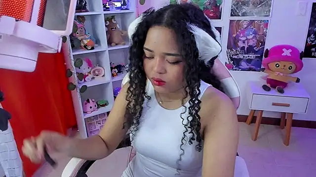 Snapshot of anyburkee chatting on 03/19/25, 05:08 anyburkee online show from 03/19/25, 05:08