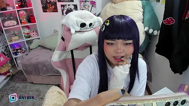 Snapshot of anyburkee chatting on 10/09/25, 01:14 anyburkee online show from 10/09/25, 01:14