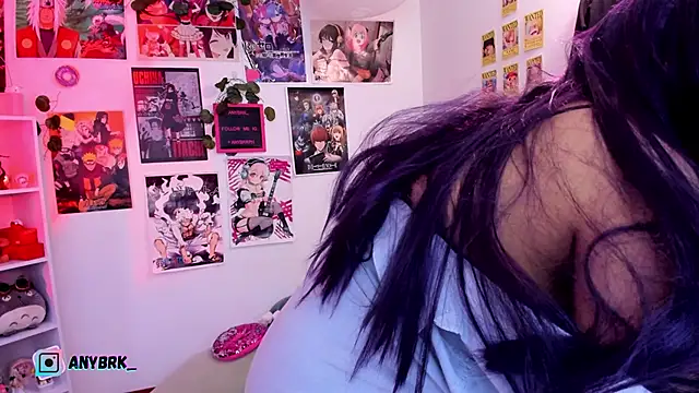 Snapshot of anyburkee chatting on 11/26/25, 03:40 anyburkee online show from 11/26/25, 03:40