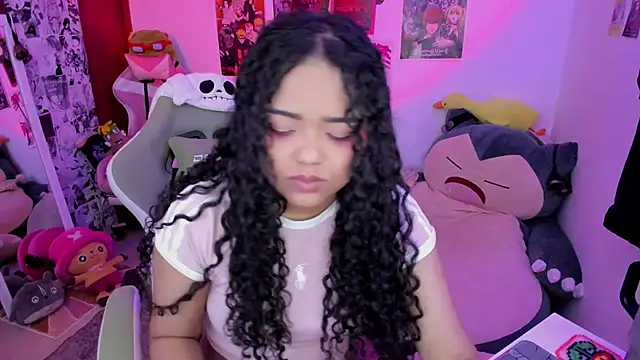 Snapshot of anyburkee chatting on 04/16/26, 04:57 anyburkee online show from 04/16/26, 04:57