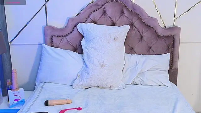 Snapshot of JackBlanco_ chatting on 03/05/25, 08:21 JackBlanco online show from 03/05/25, 08:21