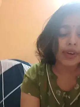 Snapshot of Sweet-Rani chatting on 04/27/26, 07:01 Sweet-Rani online show from 04/27/26, 07:01