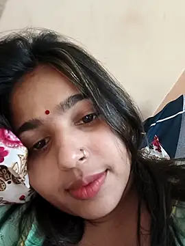 Snapshot of Sweet-Rani chatting on 05/03/26, 06:03 Sweet-Rani online show from 05/03/26, 06:03