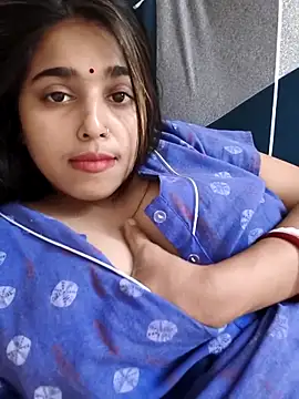 Snapshot of Sweet-Rani chatting on 05/09/26, 06:35 Sweet-Rani online show from 05/09/26, 06:35