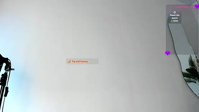 Snapshot of Brittany_cute18 chatting on 04/09/26, 11:26 Brittany cute18 online show from 04/09/26, 11:26