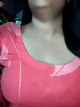 cutepragya2 online show from 09/15/25, 10:04