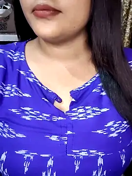 cutepragya2 online show from 10/04/25, 11:52