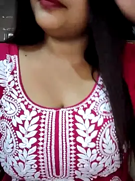 Snapshot of cutepragya2 chatting on 05/02/26, 09:14 cutepragya2 online show from 05/02/26, 09:14