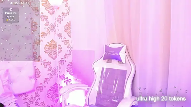 emaa lambert online show from 02/25/26, 11:53