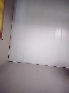 fofinhaa12 online show from 03/18/25, 07:53