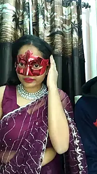 Snapshot of bigtitsqueen chatting on 01/26/25, 03:47 bigtitsqueen online show from 01/26/25, 03:47