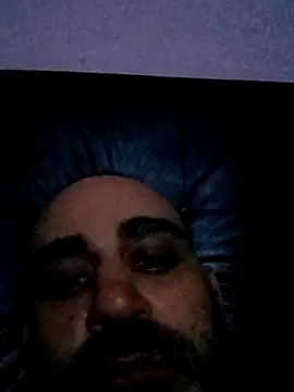 Snapshot of pelarrico12 chatting on 12/12/24, 04:48 pelarrico12 online show from 12/12/24, 04:48