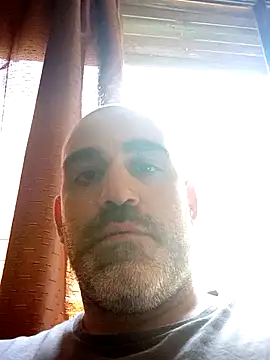 Snapshot of pelarrico12 chatting on 12/31/24, 02:03 pelarrico12 online show from 12/31/24, 02:03