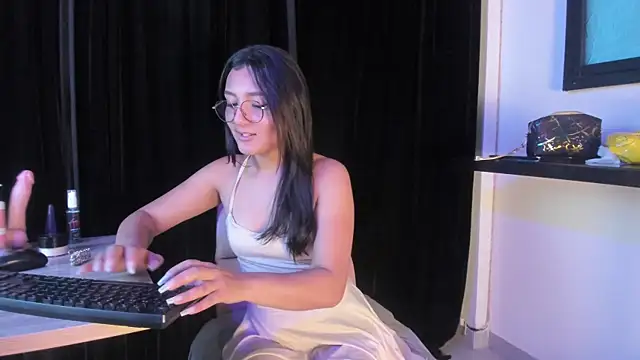 Afrodita Shalom online show from 12/16/24, 11:44