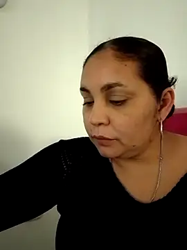 MirandaSoto online show from 02/25/25, 05:36