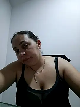 MirandaSoto online show from 10/17/25, 03:53