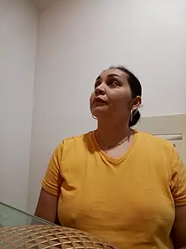 MirandaSoto online show from 12/02/25, 03:34