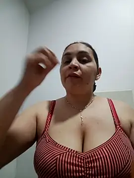 MirandaSoto online show from 04/14/26, 03:01