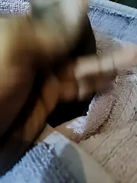 Snapshot of jonypl chatting on 03/12/25, 06:29 jonypl online show from 03/12/25, 06:29