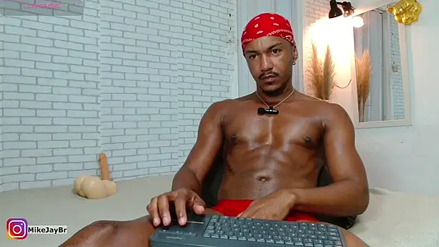 mikejaybra online show from 02/08/25, 02:16