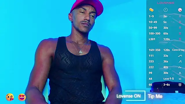 Snapshot of mikejaybra chatting on 11/22/25, 12:31 mikejaybra online show from 11/22/25, 12:31